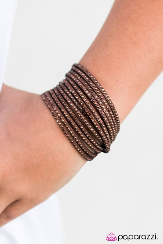 dont-eat-the-glitter-brown-p9ur-bnxx-131xx