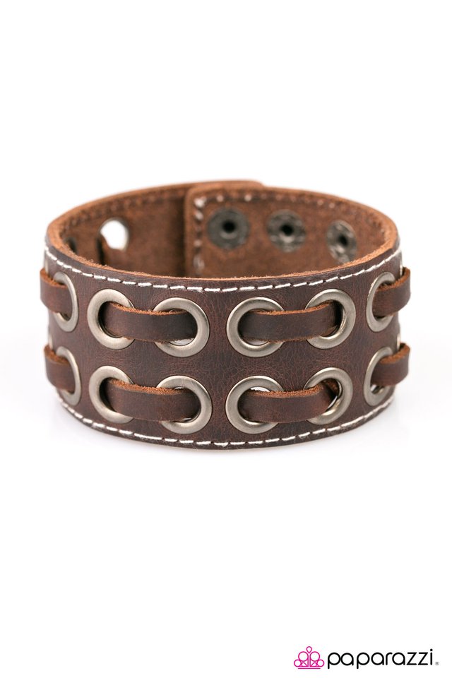 Paparazzi ♥ Touchdown - Brown ♥ Bracelet