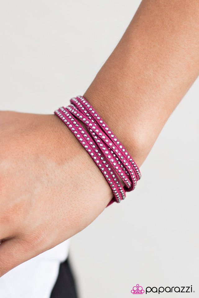 playing-the-villian-pink-p9ur-pkxx-007xx