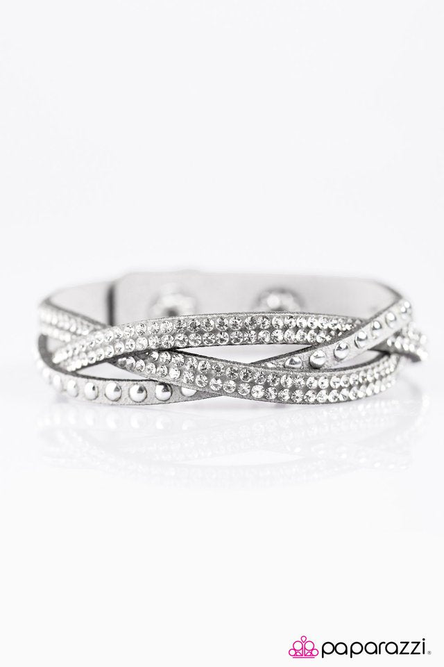 Paparazzi ♥ Down For The Count - Silver ♥ Bracelet