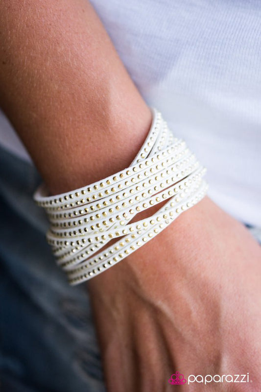 dont-eat-the-glitter-white-p9ur-wtgd-010xx