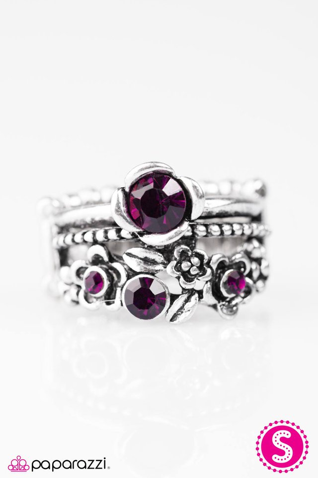 Paparazzi ♥ Oh, This Old Thing? - Purple ♥ Ring