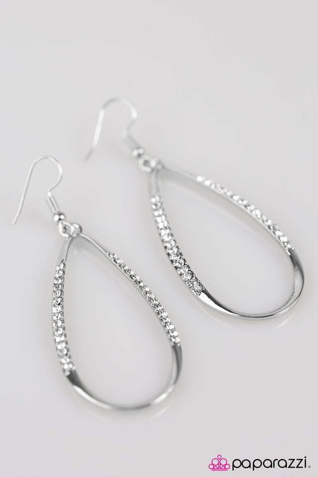 Paparazzi ♥ Cant Dull My Sparkle 2 - White ♥ Earrings