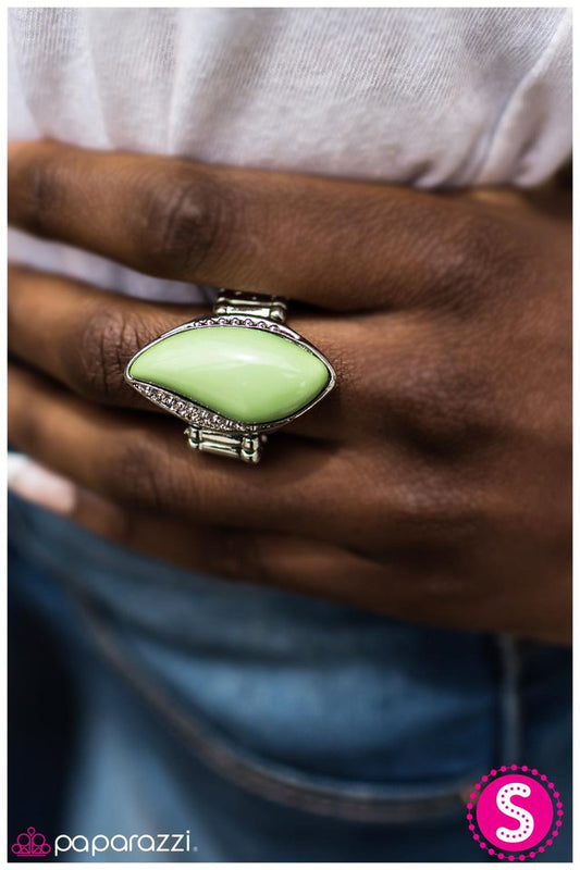 make-your-move-green-p4re-grxx-035xx