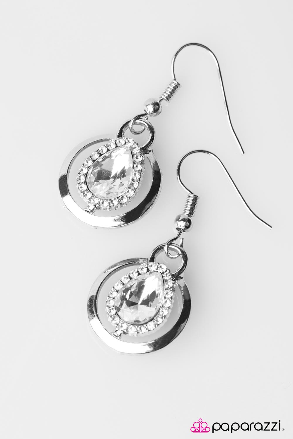 Paparazzi ♥ Luxe and Lush - White ♥  Earrings