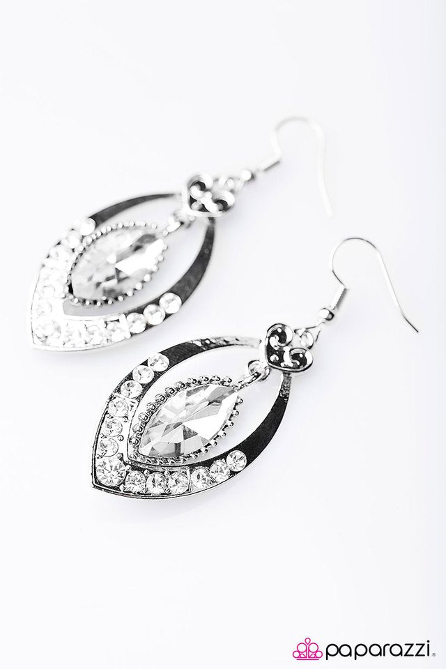 Paparazzi ♥ Royal Honeymoon - White ♥ Earrings