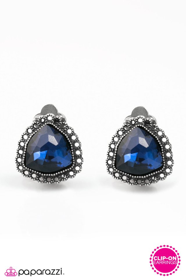 Paparazzi ♥ Magic Moment - Blue ♥ Clip-On