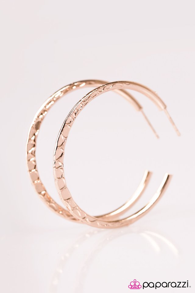 Paparazzi ♥ Hoop Honcho - Rose Gold ♥ Earrings