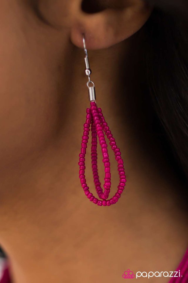 Paparazzi ♥ Living The GLEAM - Pink ♥ Necklace