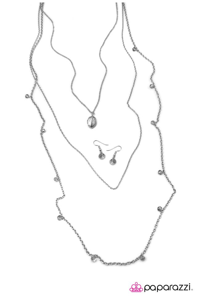 Paparazzi ♥ The Night Life - Silver ♥ Necklace