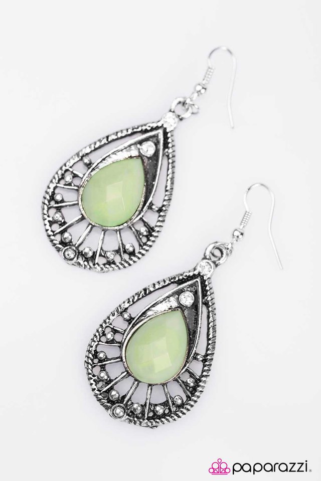 Paparazzi ♥ Colorcopia - Green ♥ Earrings