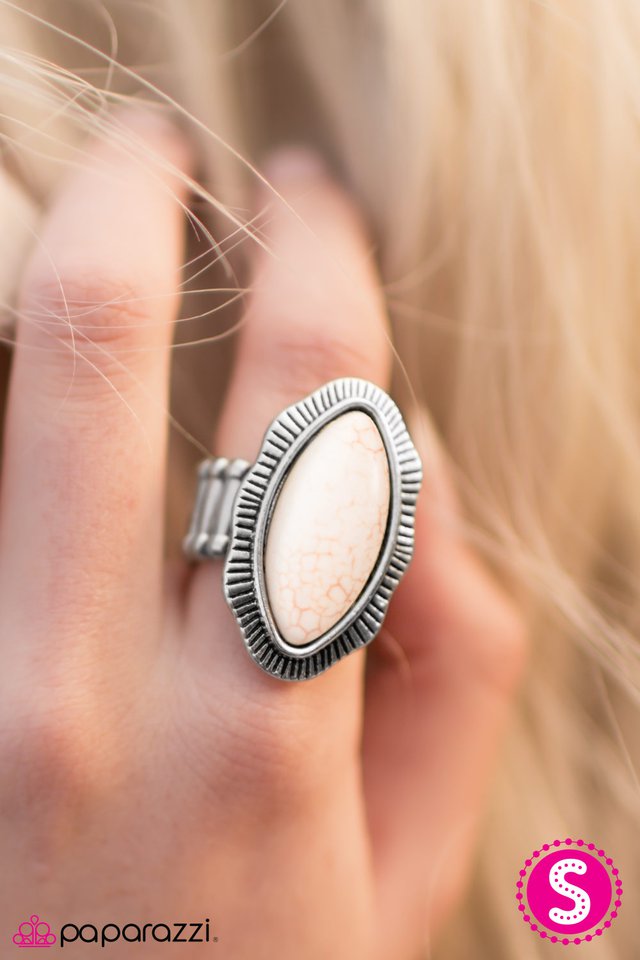 truth-or-flare-white-p4se-wtxx-055xx