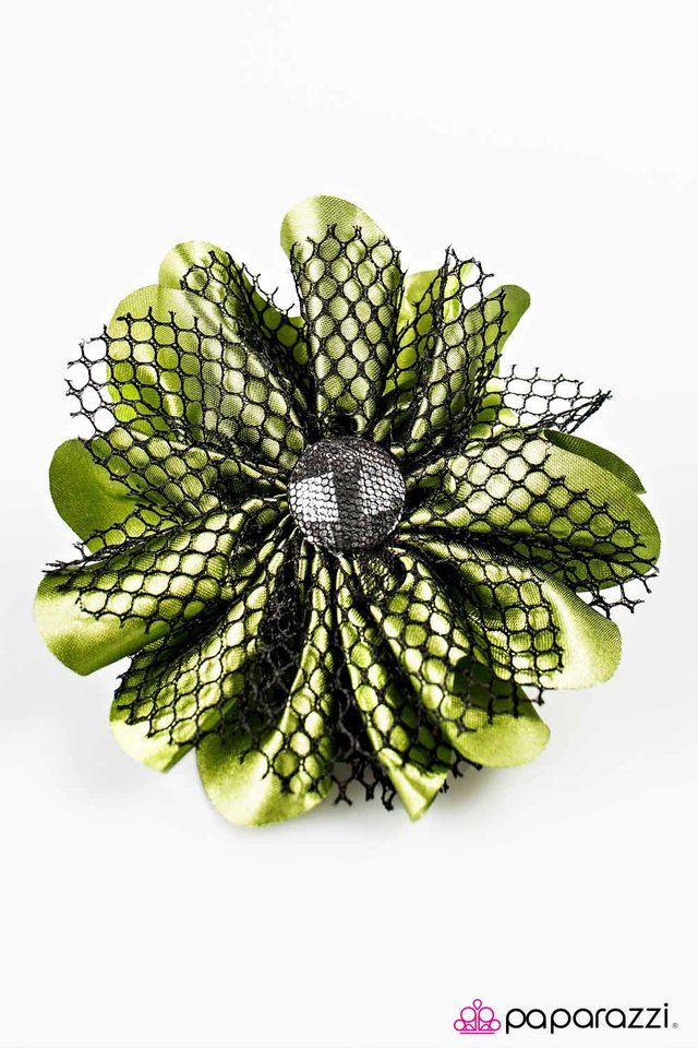 Paparazzi ♥ Tea Time - Green ♥ Hair Clip