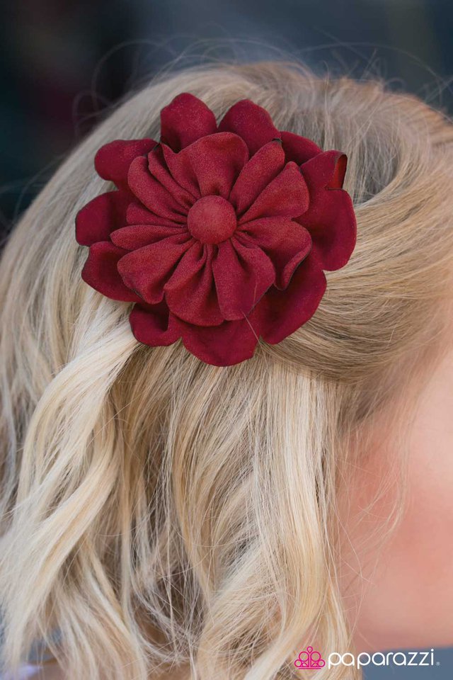 if-wishes-were-horses-red-p7ca-rdxx-035xx