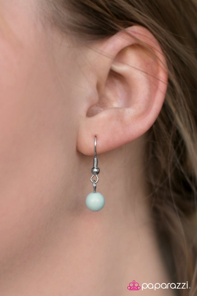 Paparazzi ♥ The Royal Opera - Blue ♥ Necklace