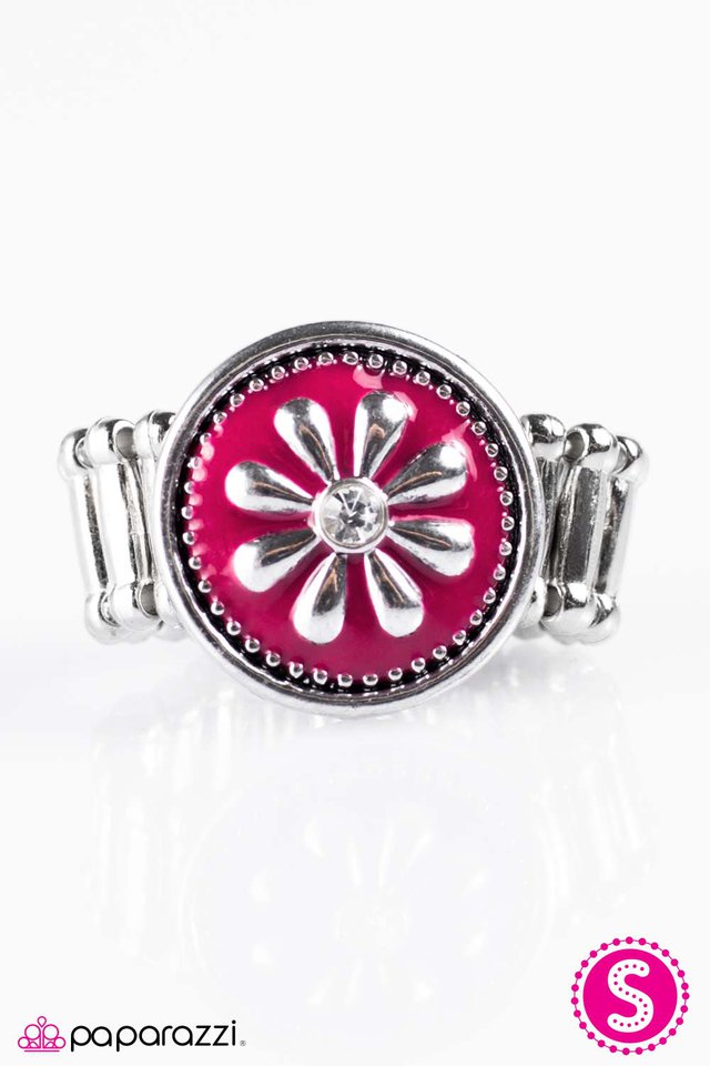 Paparazzi ♥ If Today Was A Fairytale - Pink ♥ Ring