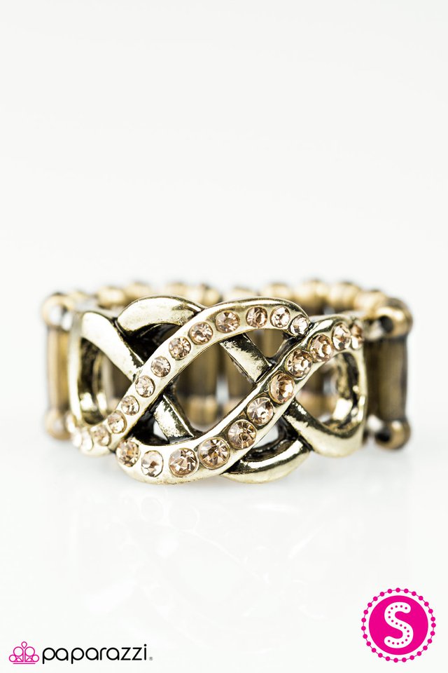 Paparazzi ♥ Let Me Treasure You - Brass ♥ Ring