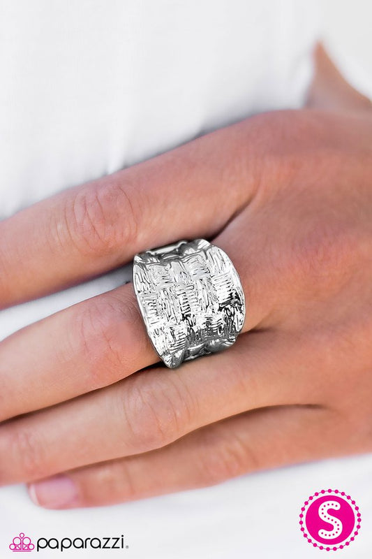 checkerboard-chic-silver-p4in-svxx-047xx