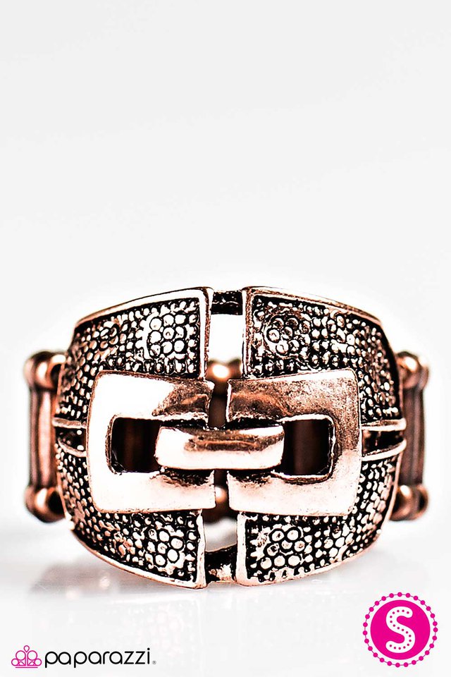 Paparazzi ♥ Champion Buckle - Copper ♥ Ring