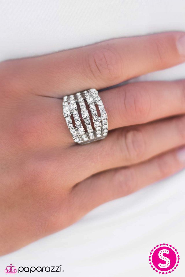 sparkle-like-you-mean-it-white-p4re-wtxx-104xx