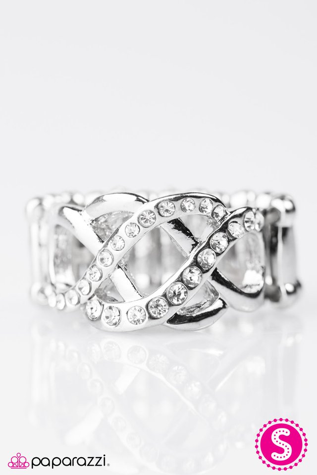 Paparazzi ♥ Let Me Treasure You - White ♥ Ring