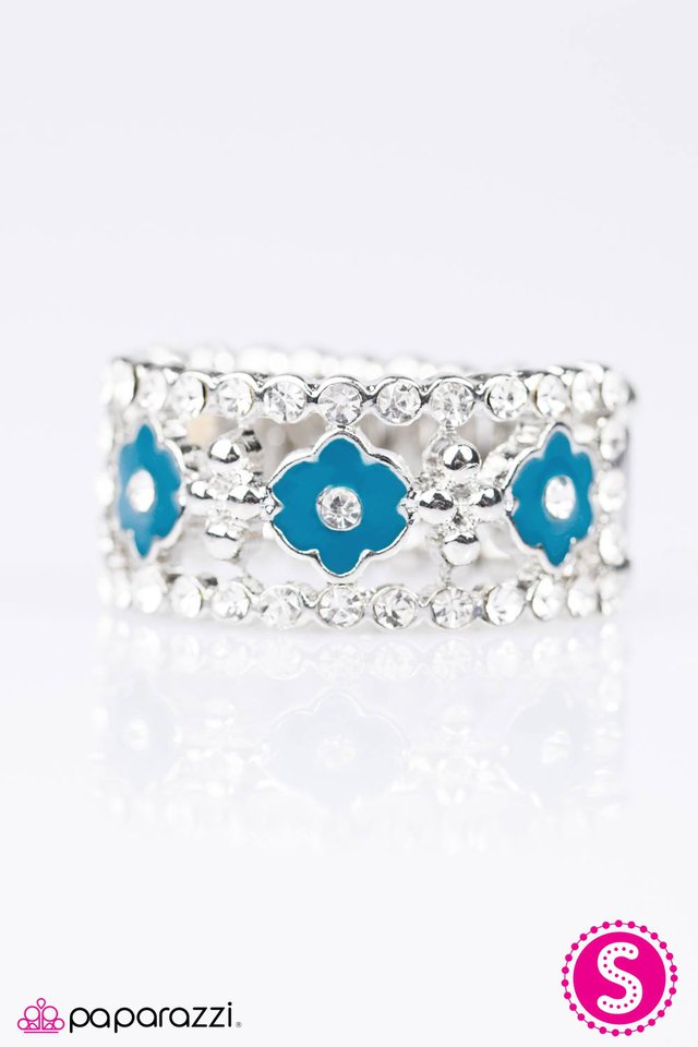 Paparazzi ♥ Fairytale Romance - Blue ♥ Ring