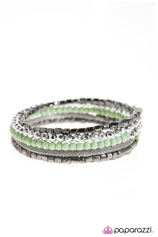 Paparazzi ♥ All The Rage - Green ♥ Bracelet