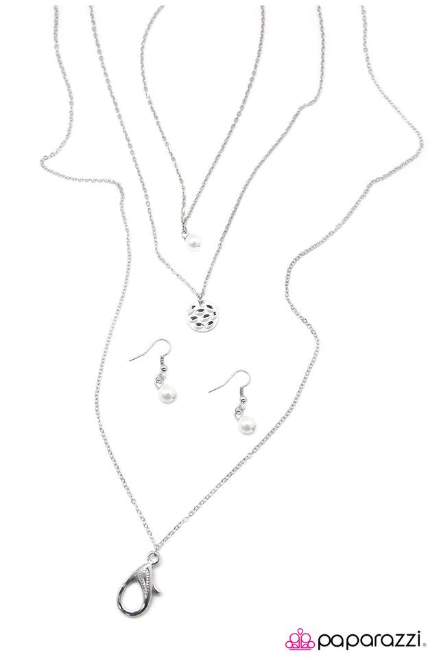 Paparazzi ♥ Inspire and Be Inspired - White ♥ Lanyard