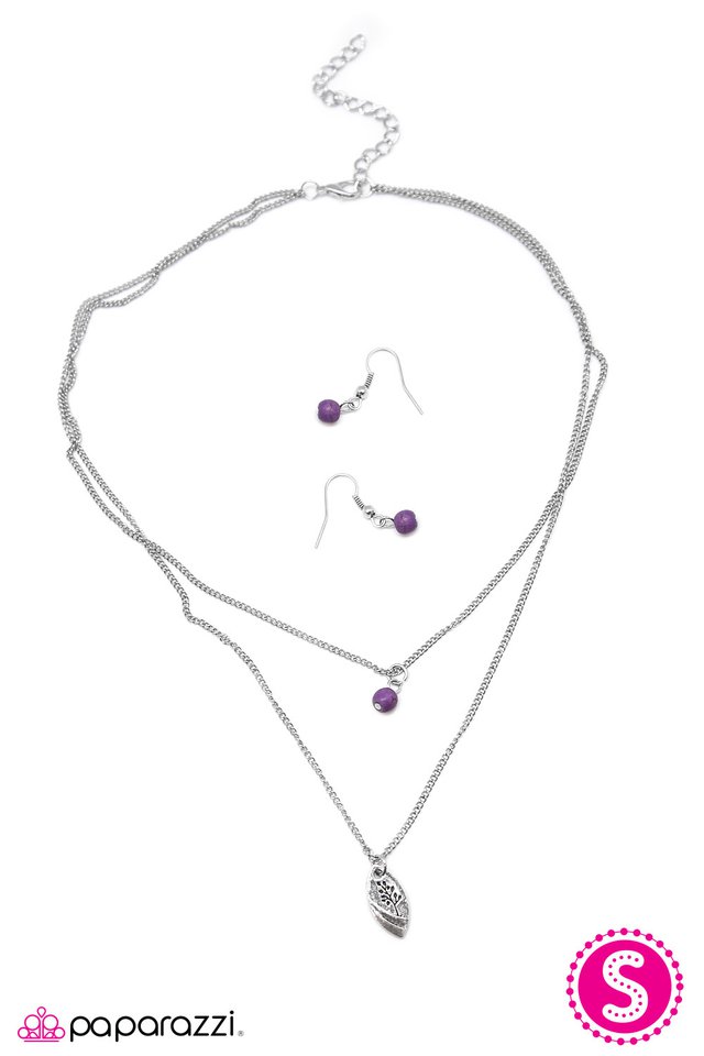 Paparazzi ♥ One Tree Hill - Purple ♥ Necklace