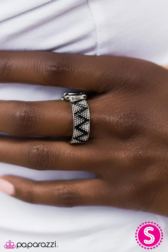 aftershocks-black-p4tr-bkxx-028xx