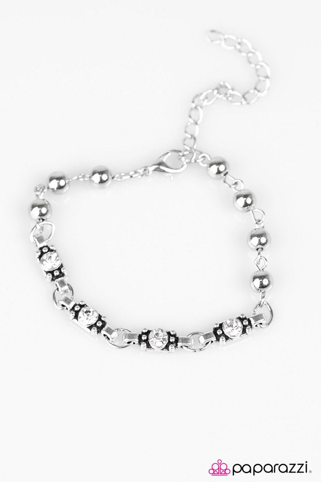 Paparazzi ♥ Metro Movement - White ♥ Bracelet