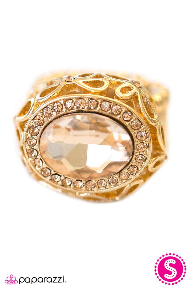Paparazzi ♥ Jackpot! - Gold ♥ Ring