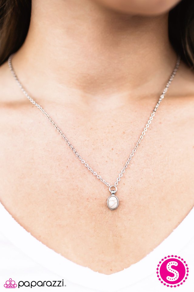 take-a-hint-white-p2da-wtxx-049xx