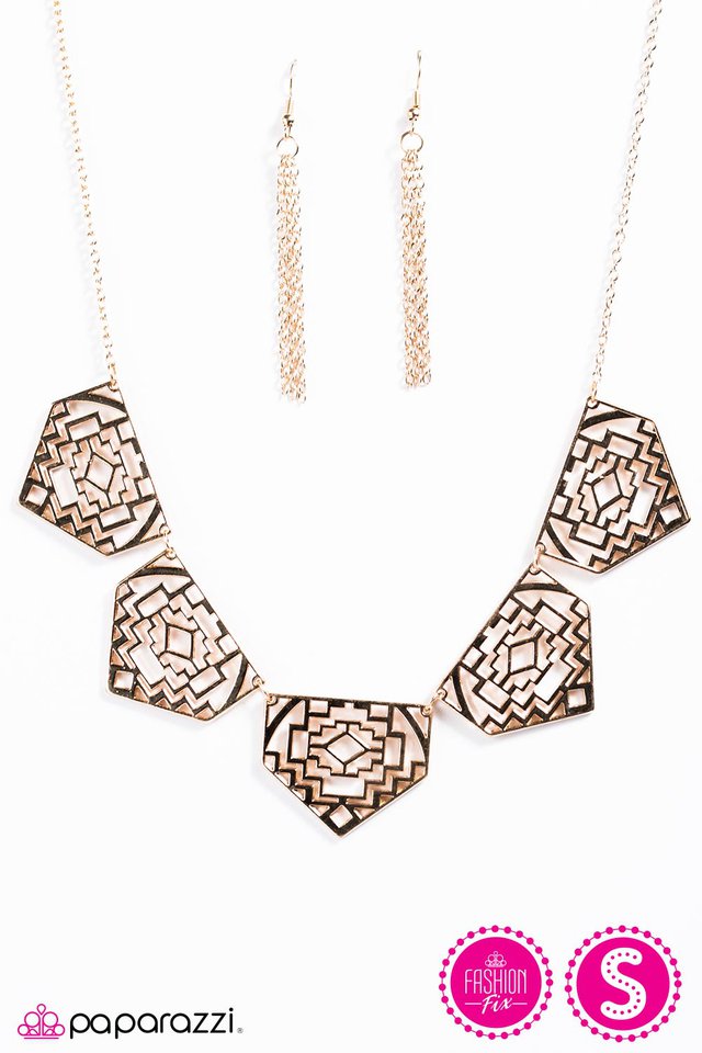 Paparazzi ♥ Hacienda Heights - Gold ♥ Necklace