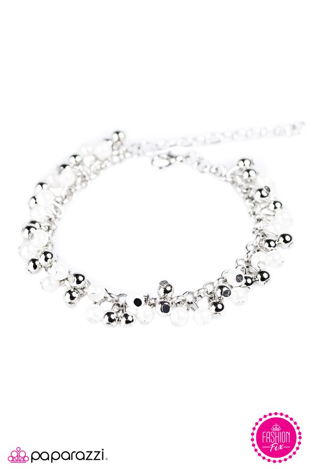 Paparazzi ♥ Think About The POSH-ibilities! - White ♥ Bracelet