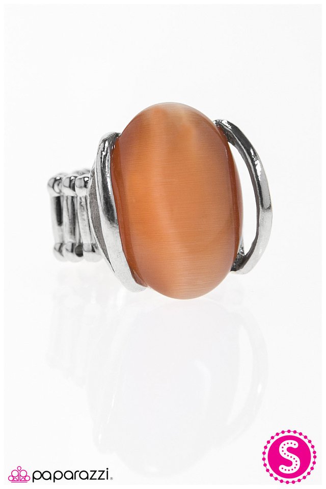 Paparazzi ♥ Shoot For The Moon - Orange ♥ Ring