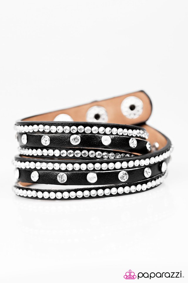 Paparazzi ♥ Glitter Band - Black ♥ Bracelet