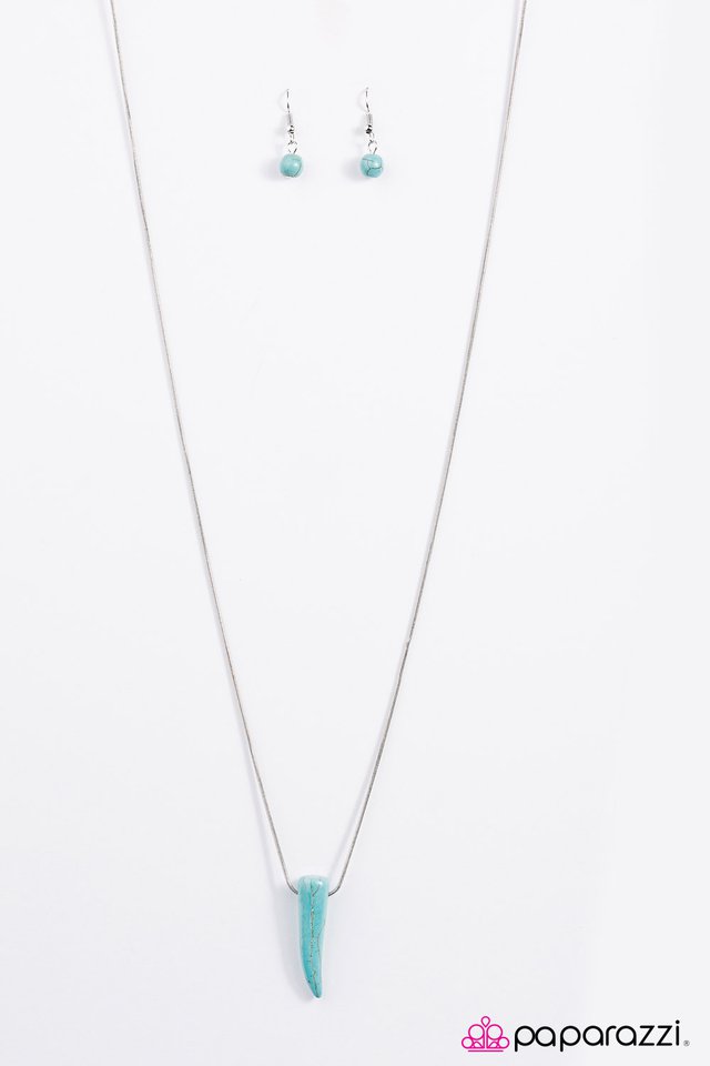 Paparazzi ♥ Talons Out - Blue ♥ Necklace