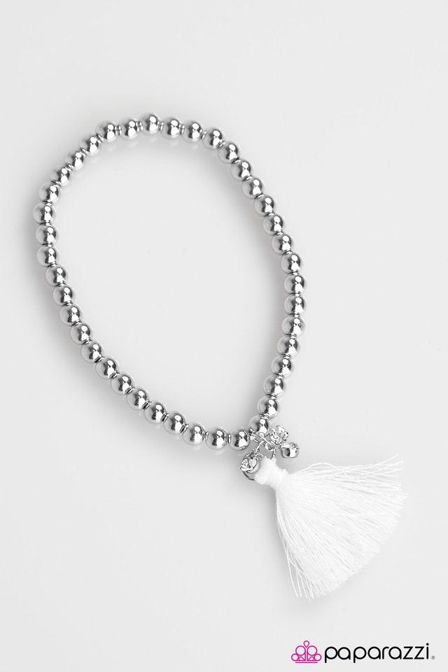Paparazzi ♥ Ticket To Nowhere - White ♥ Bracelet