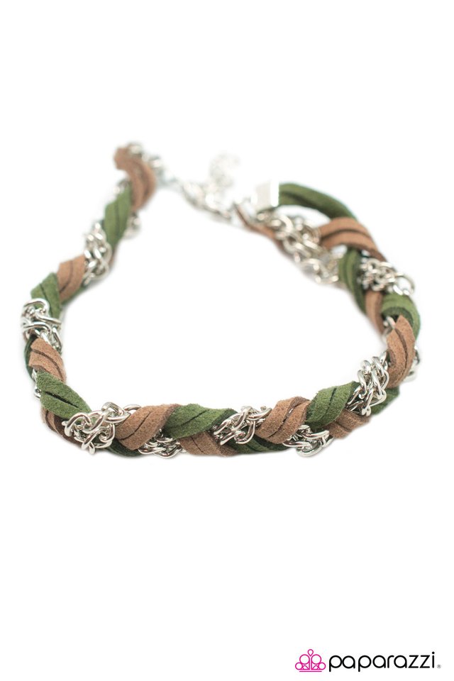 Paparazzi ♥ Leather the Storm – Green - Green ♥ Bracelet