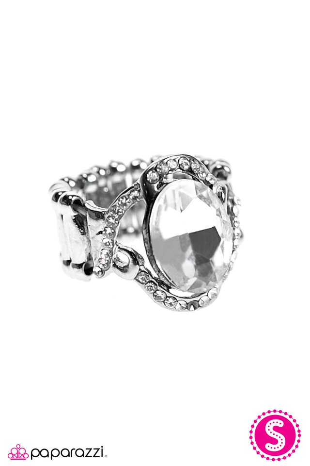 Paparazzi ♥ Birthday Girl - White ♥ Ring