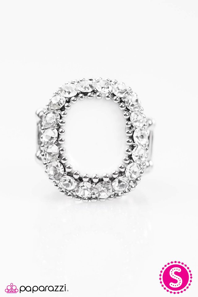 Paparazzi ♥ The Royal Yacht - White ♥ Ring