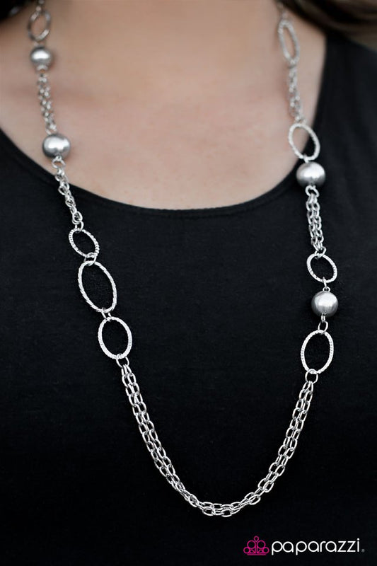 celebrity-gossip-silver-p2re-svxx-084xx