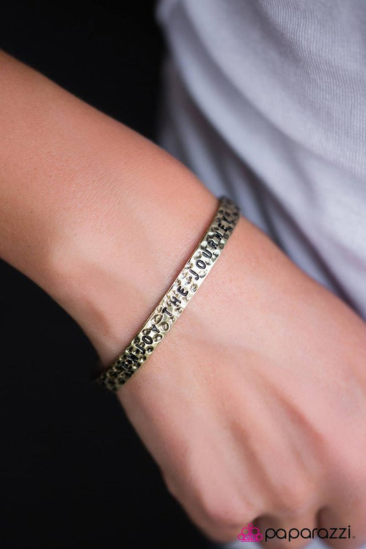 enjoy-the-journey-brass-p9da-brxx-032xx