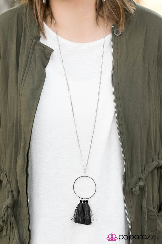 never-too-much-tassel-black-p2se-bkxx-075xx