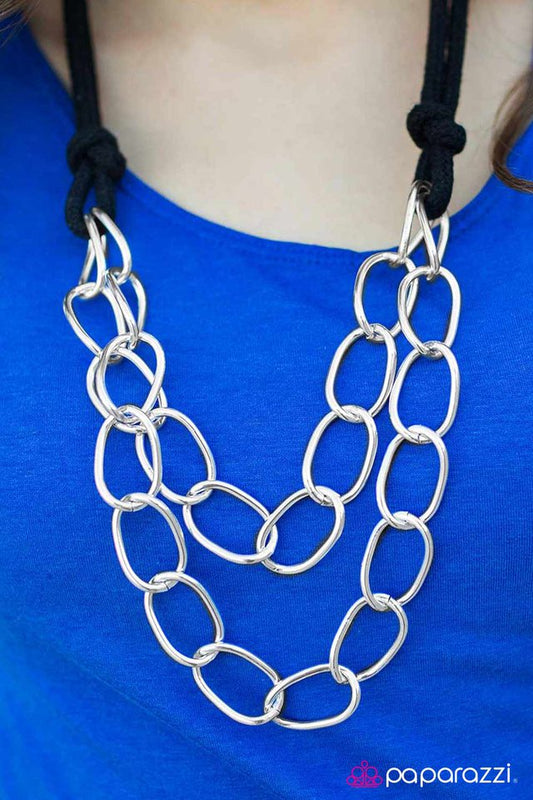 party-on-my-yacht-black-p2se-bkxx-077xx