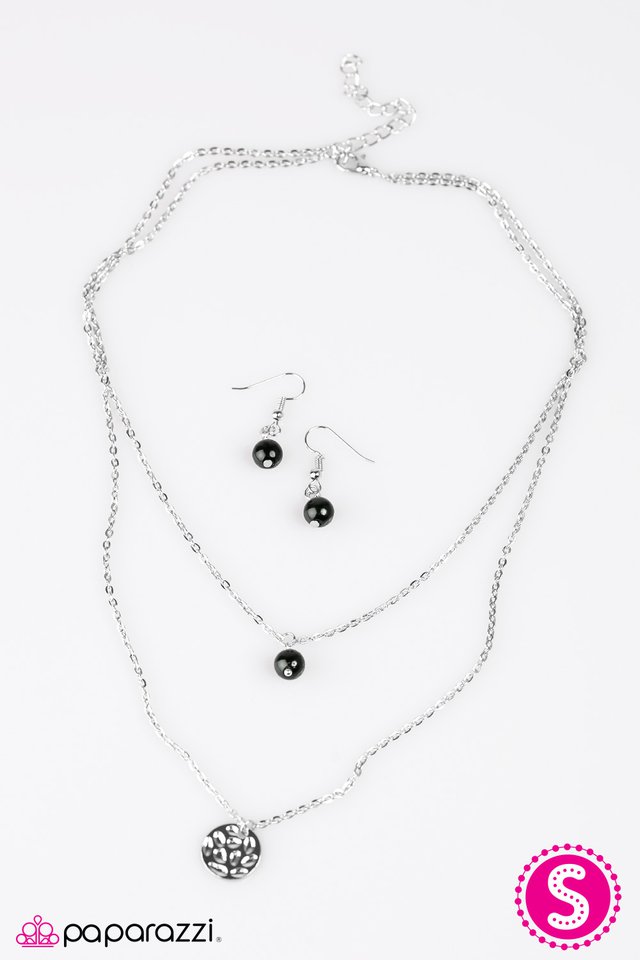 Paparazzi ♥ Inspire Me - Black ♥ Necklace