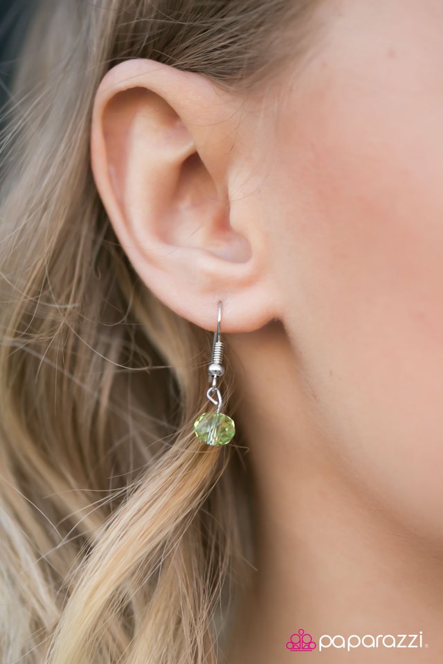 Paparazzi ♥ LEAF It Be! - Green ♥ Necklace