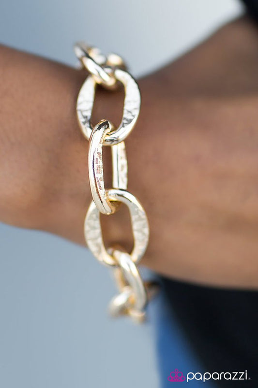 yank-my-chain-gold-p9in-gdxx-038xx