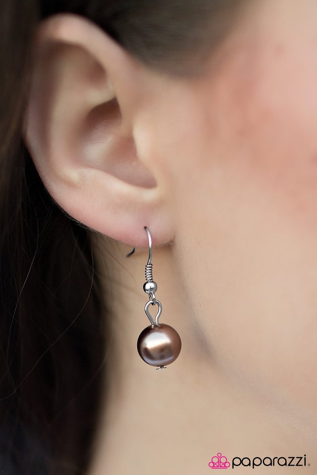 Paparazzi ♥ Ripple Of Excitement - Brown ♥ Necklace